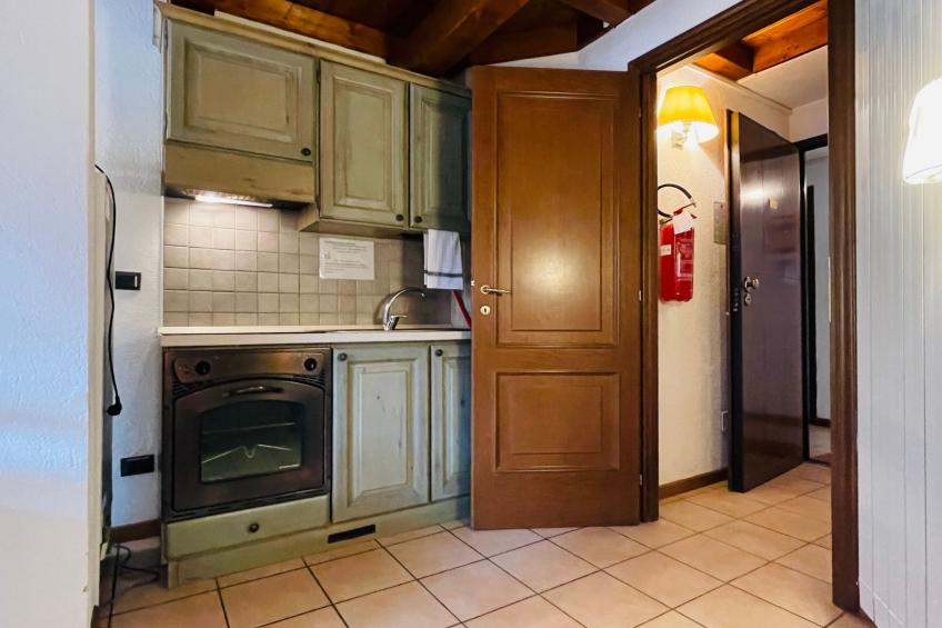 Zwei-Zimmer-Wohnung im Dachgeschoss 4 p. l. Villa Frejus - foto 6