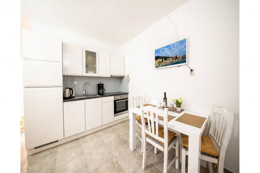 Apartments Magdalena - Standard Apartment with Terrace and Sea View (A2) - foto 4