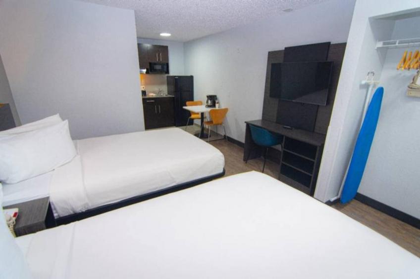 2 Queen Beds  Non-Smoking - foto 18