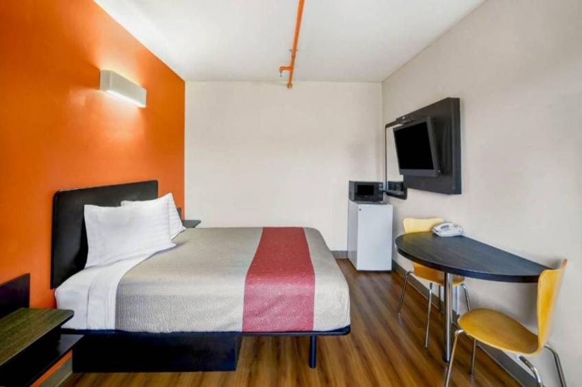 1 FULL BED  SMOKING MICFRIDGE - foto 10