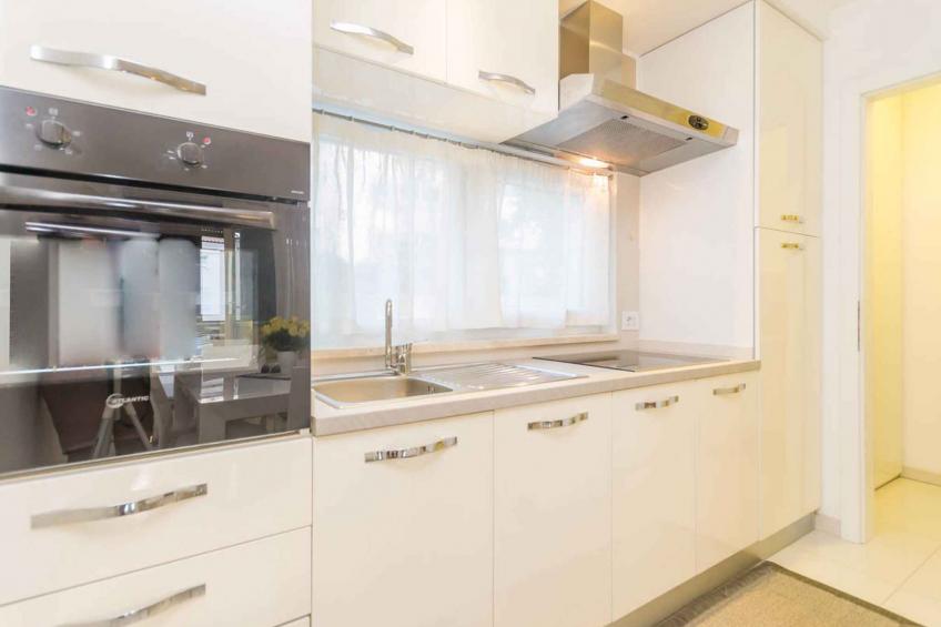 Holiday apartment with garage - BF-NNKJ9 - foto 7