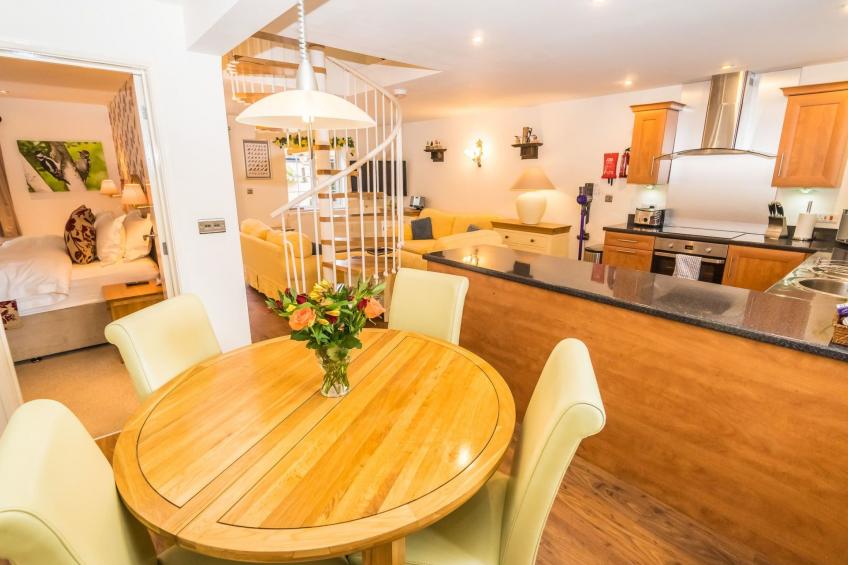 Schönes Ferienhaus in Hastings mit Whirlpool, Terrasse und Garten - foto 13