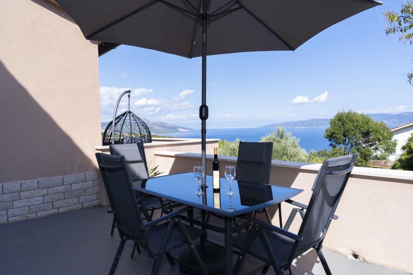 Ferienwohnung mit Terrasse und Meersicht - BF-96Z8C