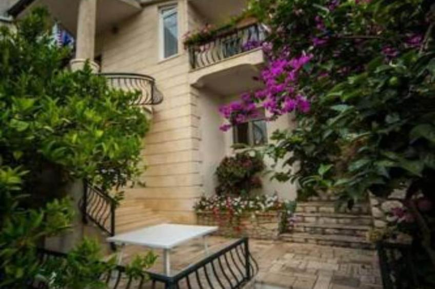 Two-Bedroom Apartment With Lake View - foto 34