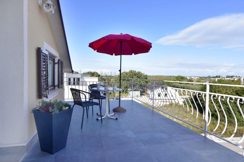 SILVA 2+1 2. KAT - foto 17