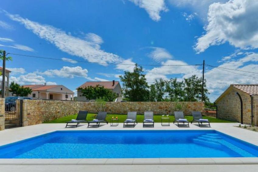 Stone Villa Banovi with heated pool - foto 22