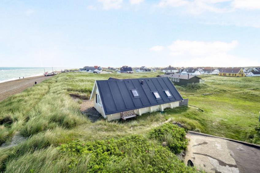 "Ebba" - 25m from the sea in NW Jutland