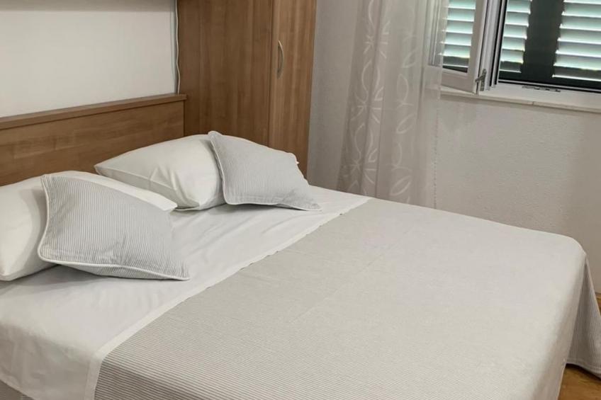 Wohnung "Ivka 1" mit Blick auf das Wasser - foto 10