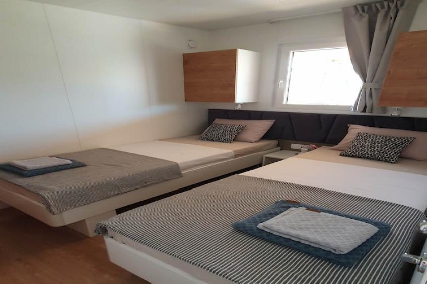 Mobile Homes Karlo & Dino - Two Bedroom Mobile Home with Terrace - Dino - foto 11