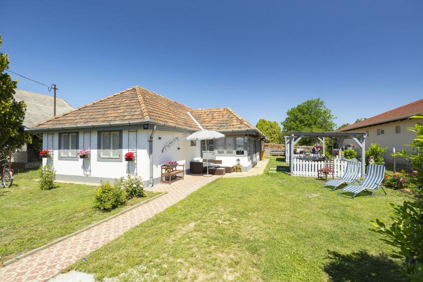 Balaton H2076