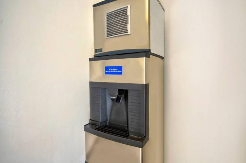 1 King Bed  Non-Smoking Micfridge - foto 35