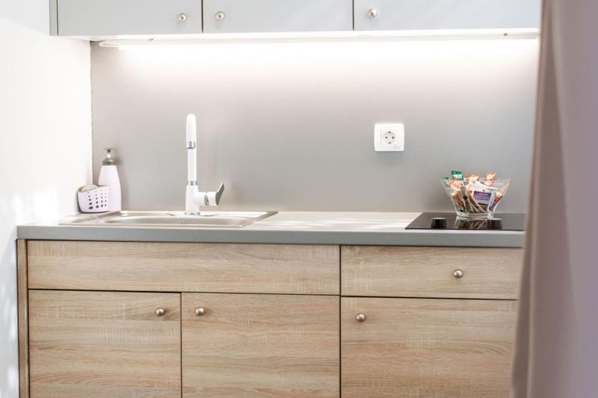 Stylish Apartments with Osijek Near Top Attractions - Standard Studio Apartment  - Maks 3 - foto 22