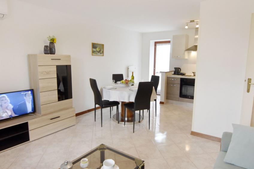 Große Wohnung in Babići mit Garten und Terrasse - foto 22