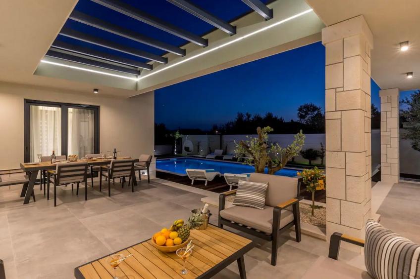 Sophisticated Oasis Residence Villa with Pool - Three Bedroom Villa with Pool - foto 26