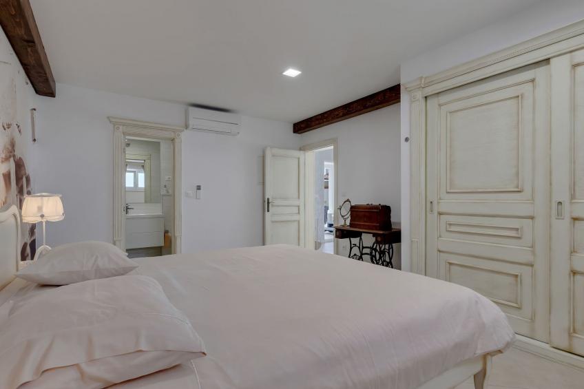 mit Privatpool für 8 Personen  + 2 Kinder ca. 450 m² in Bast, Dalmatien (G - foto 48