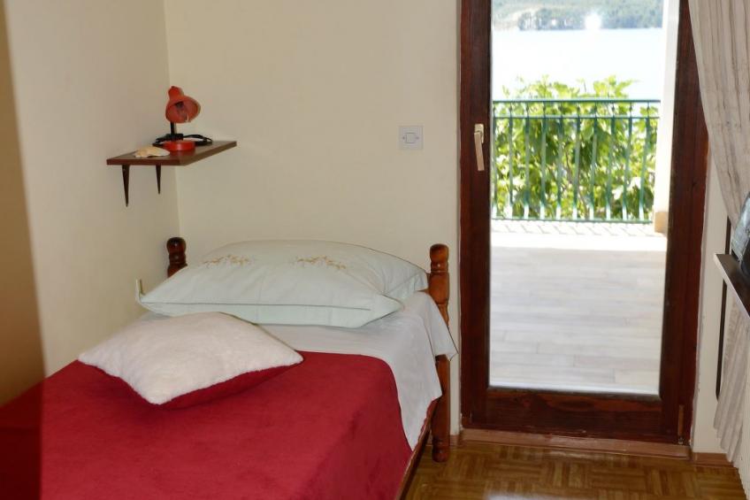 Schöne Wohnung in Poljica mit privatem Parkplatz - foto 27