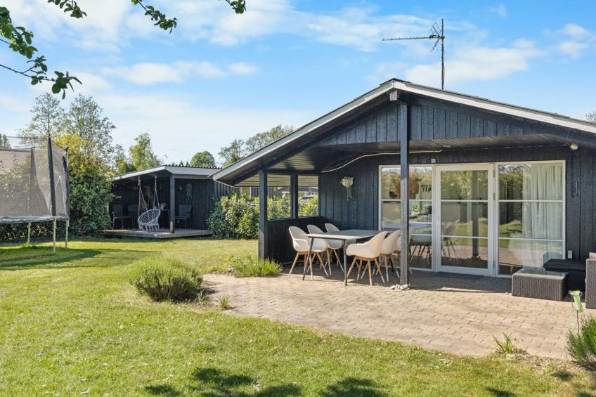 "Justina" - 200m from the sea