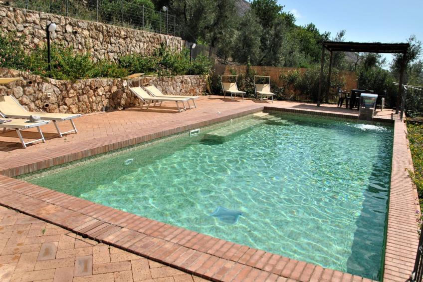 Doppelhaushälfte mit Gemeinschaftspool - foto 23