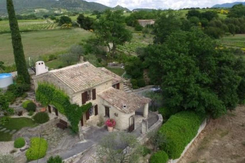 "Haus der Olivenbäume"