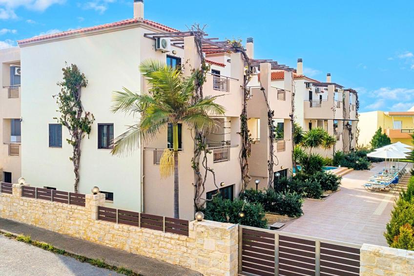 in Kournas mit Privatem Pool - foto 12