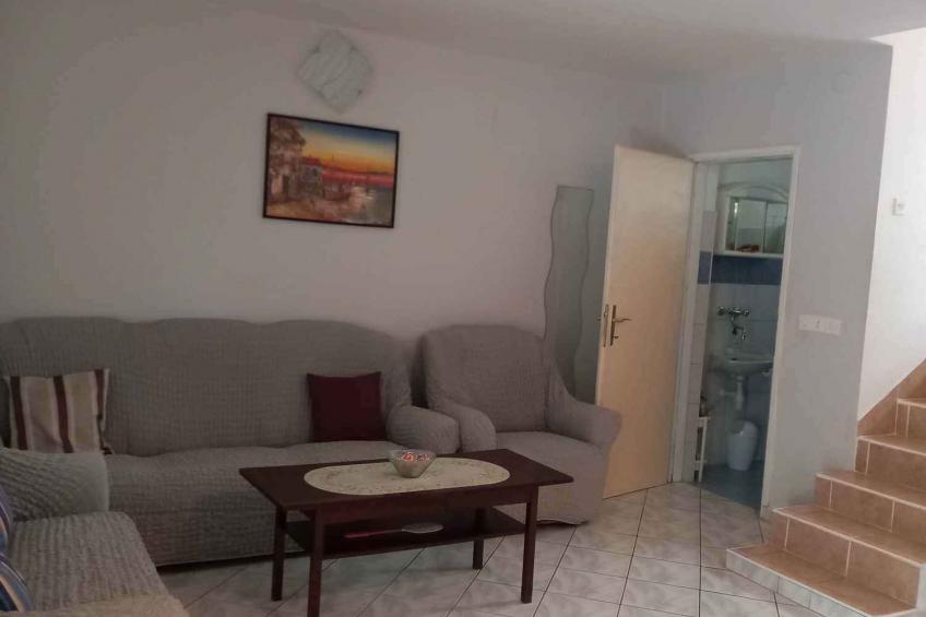 Holiday house with barbecue and air conditioning - BF-HTRK - foto 25