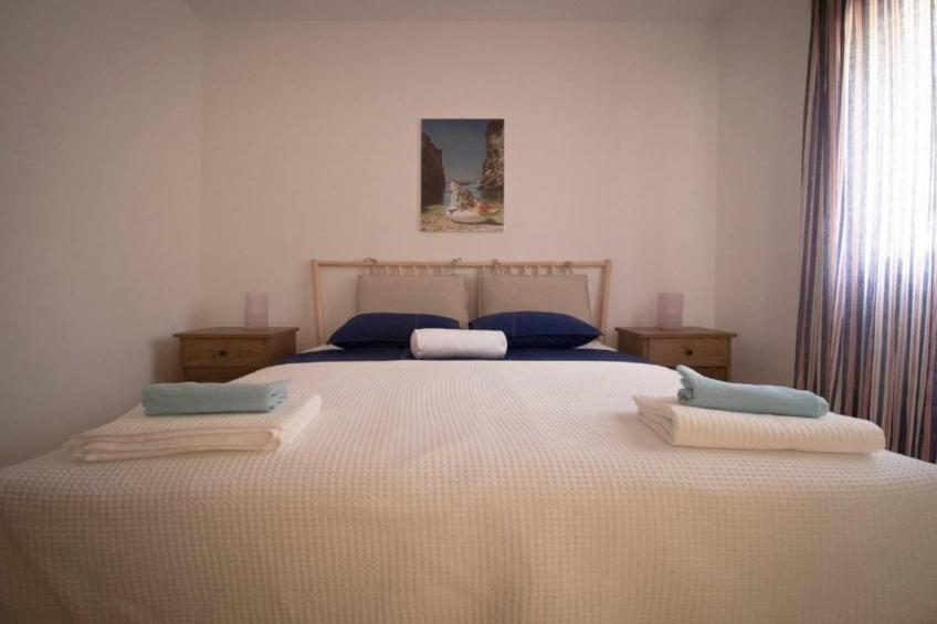 House Leta Cozy Hideaway with Pool - Four Bedroom Holiday Home with Pool - foto 9