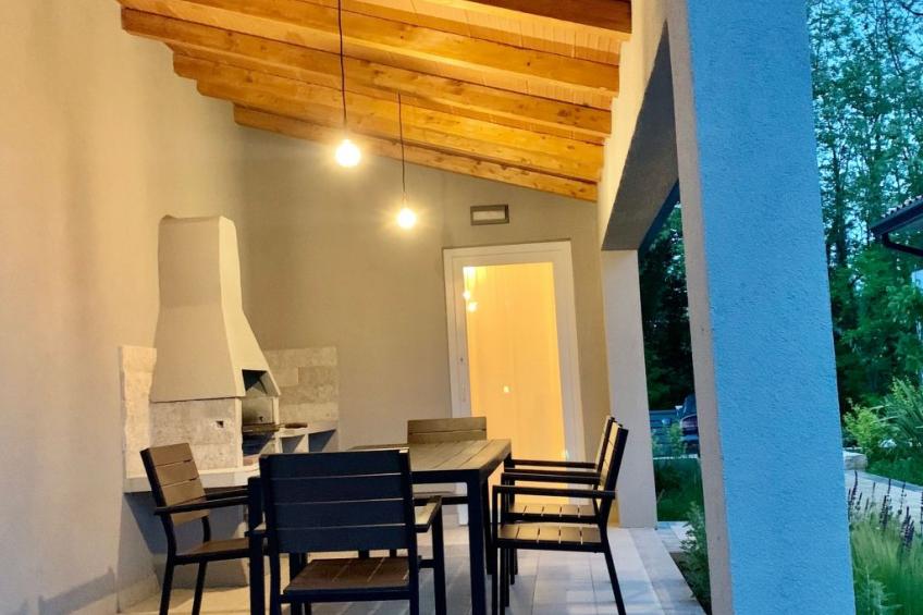 Charmante Villa mit gepflegtem Garten und beheiztem Pool - foto 22