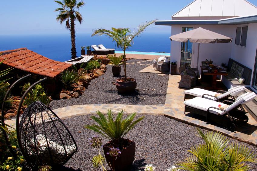 Moderne Architekten-Villa mit Infinity-Pool und Meerblick - foto 6