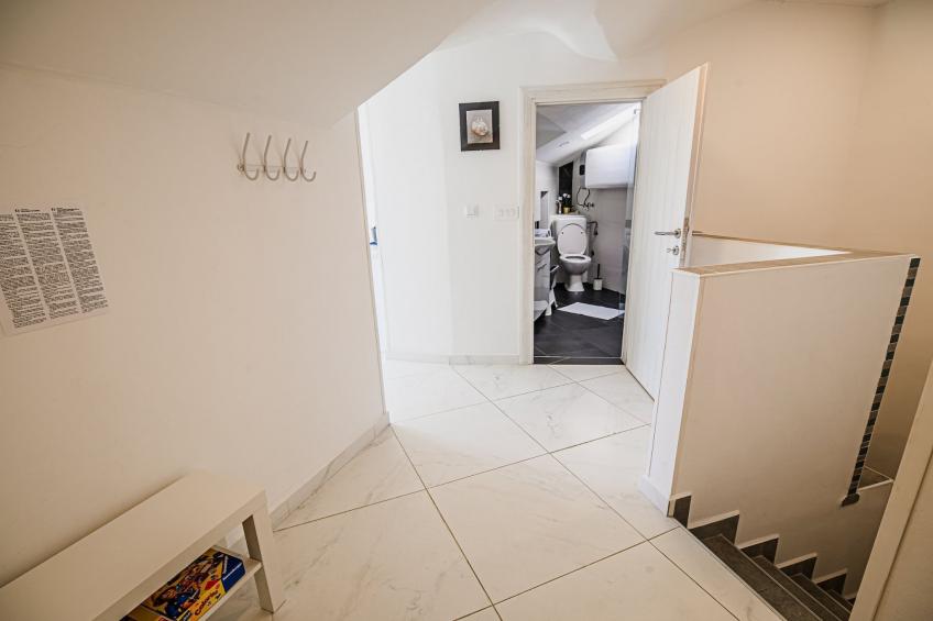 Sleek and Stylish Umag Apartments with Sea View - Two Bedroom Apartment with Terrace (owner 2) - foto 18