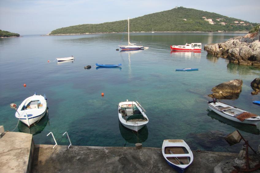 Apartments Rašica Molunat - One Bedroom Apartment with Patio and Sea View (Soba do kamina) - foto 10