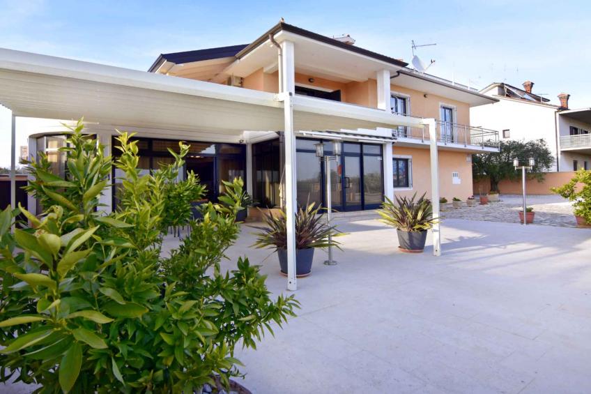 Holiday apartment for four people with dishwasher, air conditioning, parking space by the sea - BF-47W68 - foto 2