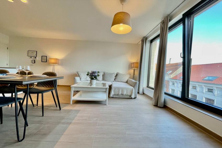 Modern 2BR 1/5 BA Near Diamond District by OneLuxStay - foto 8