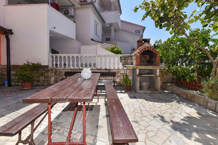 Holiday apartment near the beach - BF-TKBZ - foto 8