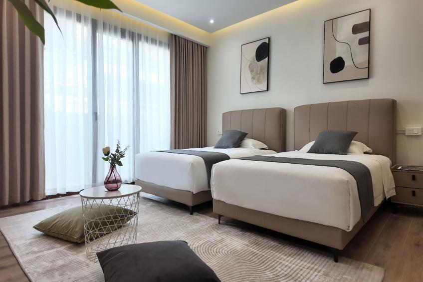 Twin Deluxe Room with Balcony