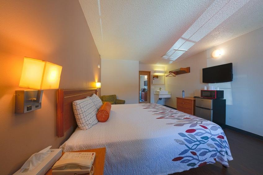 Premium King Bed with Kitchenette - foto 22