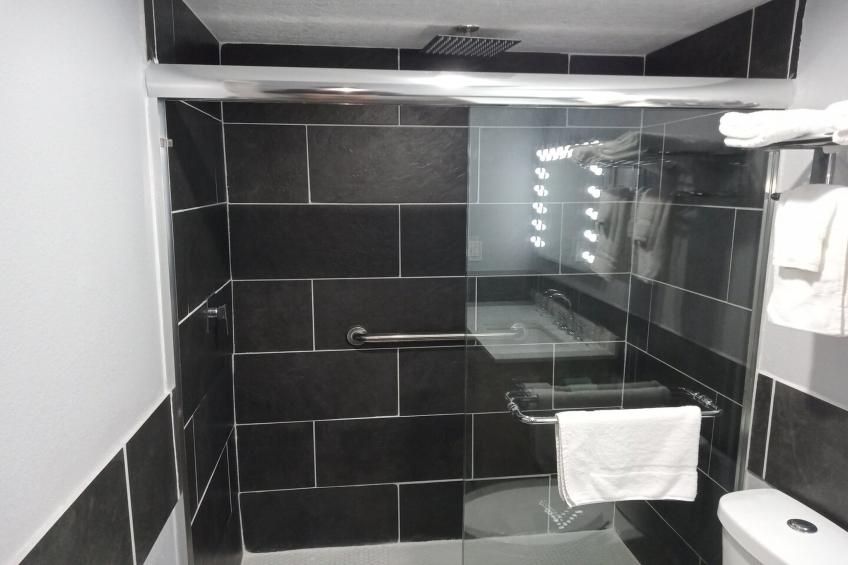 King Bed with Kitchenette Non-Smoking - foto 26