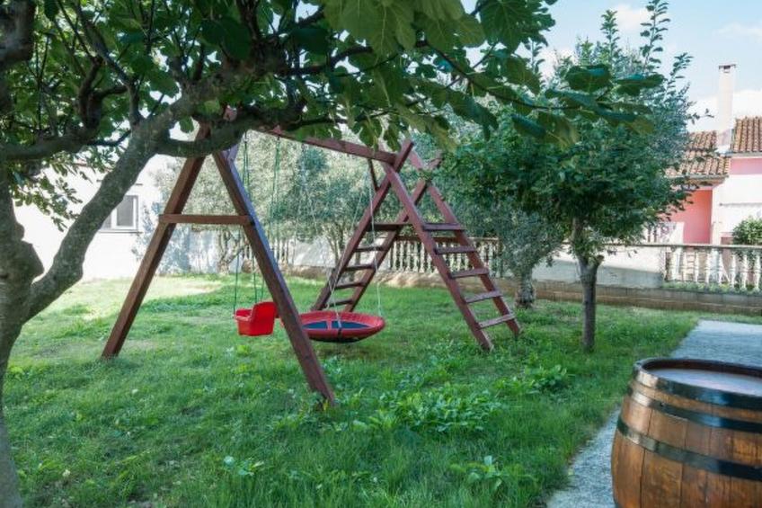 Holiday house Antonia with pool - foto 12