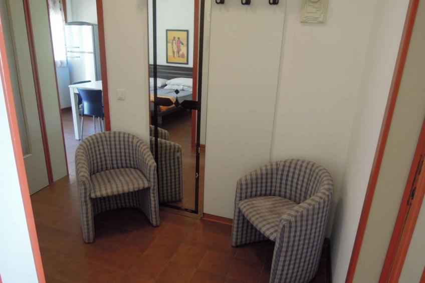 Holiday apartment with air conditioning, terrace and pool - BF-KYR7P - foto 5