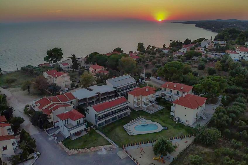 Finikas Garden Studios Pool Garten - foto 11