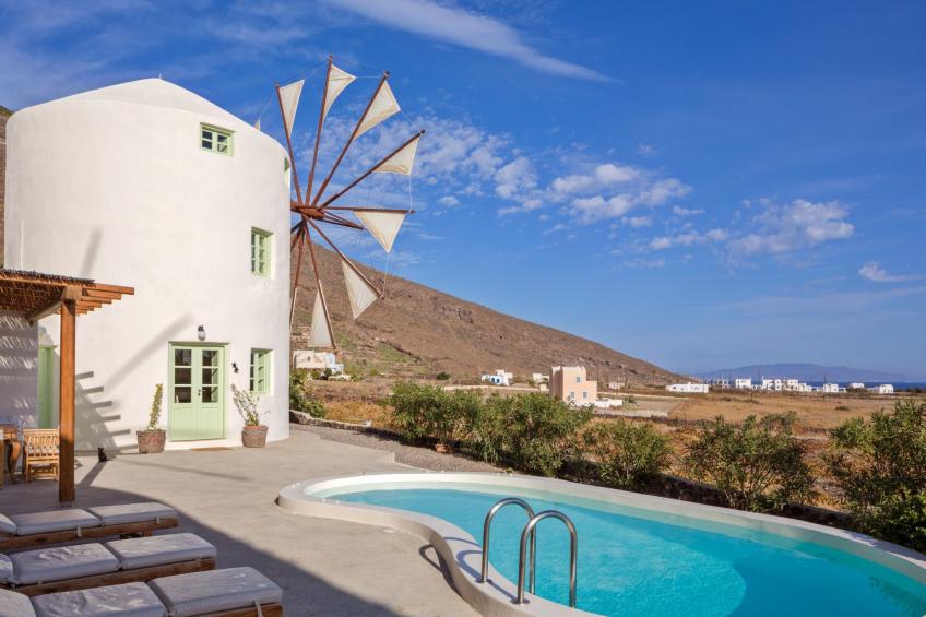 "Green Windmill Villa"