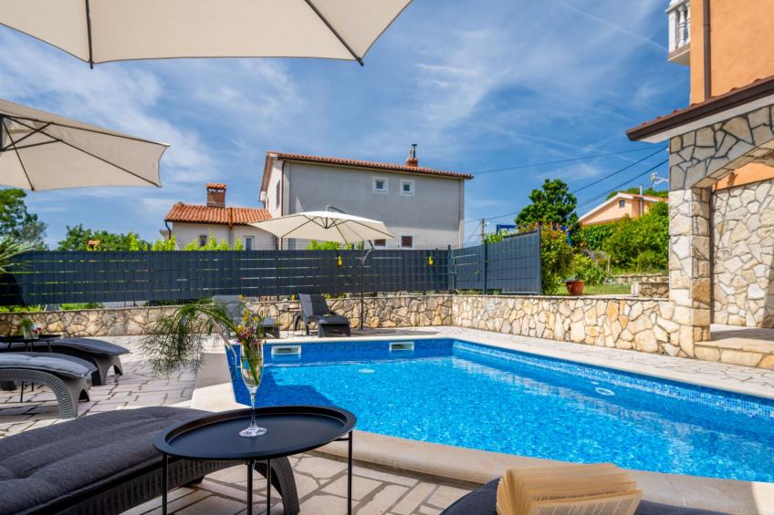 Villa Fortuna für bis zu 9 Personen und mit beheiztem Aussenpool - foto 6