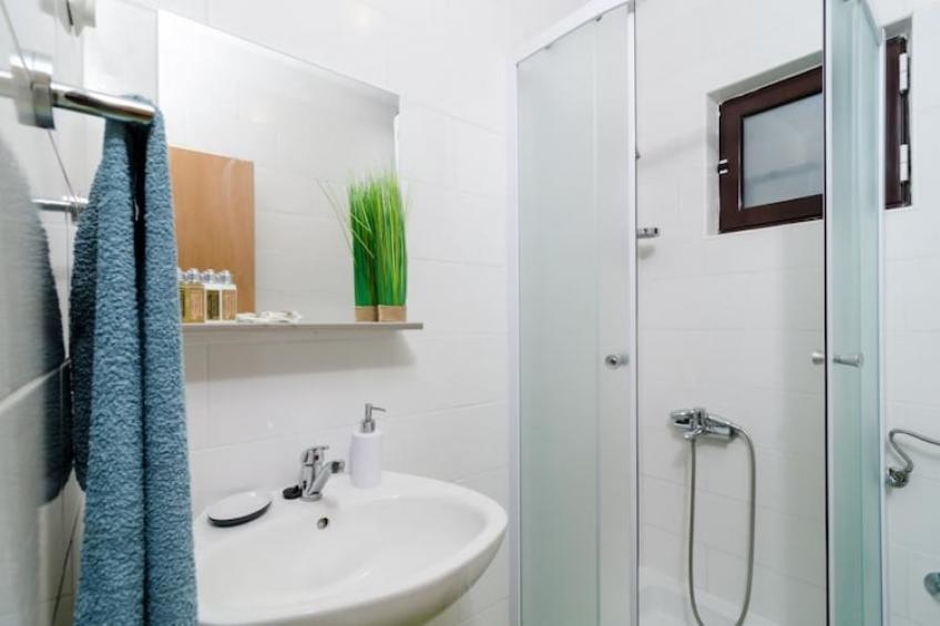 Apartments Ammos - One Bedroom Apartment with Shared Terrace and Sea View (Veliki) - foto 15