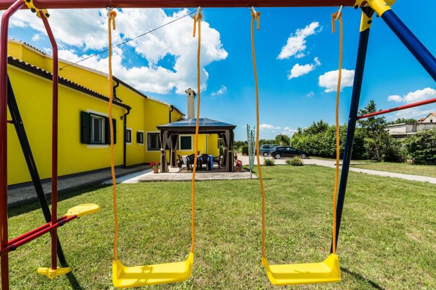 Villa für 10 Personen mit großem Garten - TA Leut - foto 7