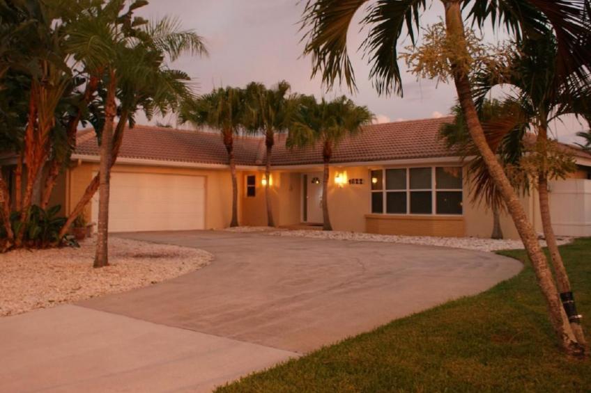 Wunderschönes Ferienhaus in Caloosahatchee mit Terrasse und Garten