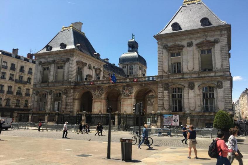 BR-12-REPUBLIQUE - foto 23