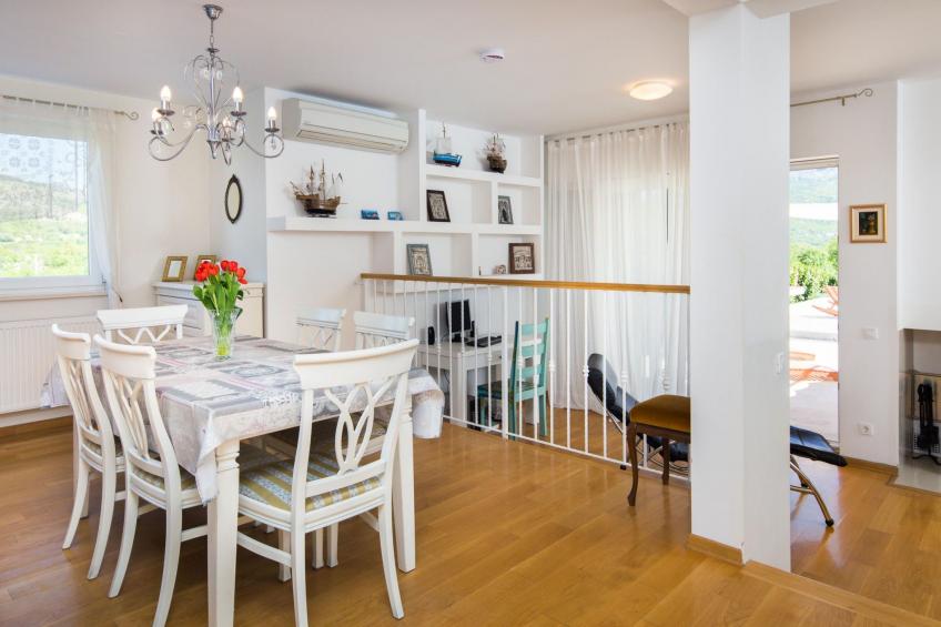 in Dugopolje mit Beheiztem Pool - foto 10