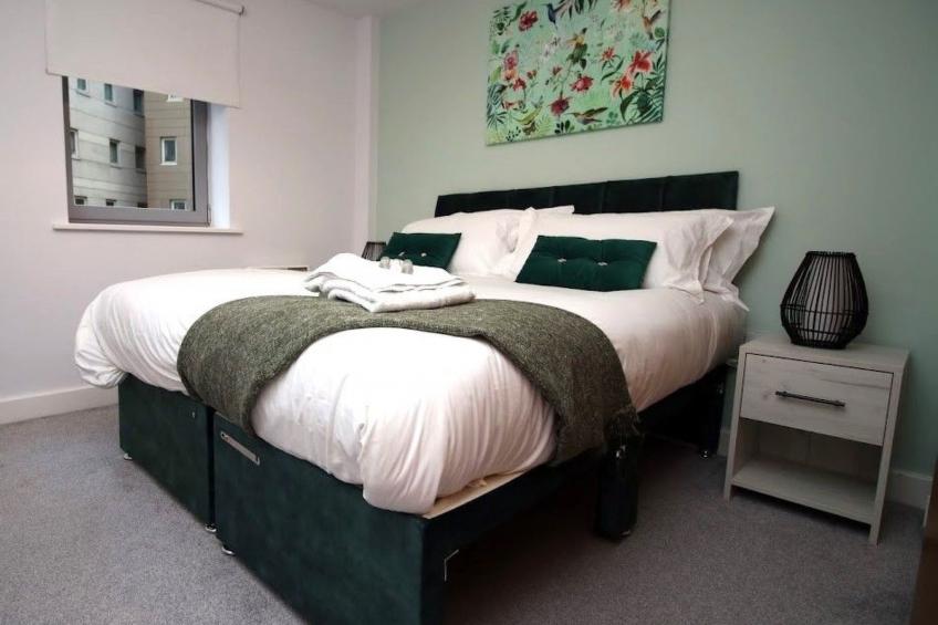 Zentrale Wohnung Bristol, 2 Betten, Balkon, Wi-Fi