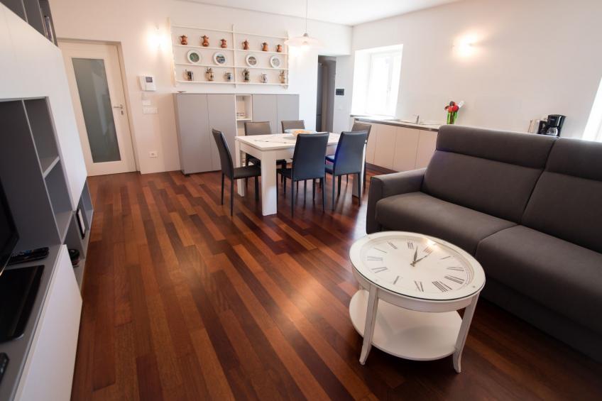 Anwesen mit Garten, Grill und Terrasse - foto 3