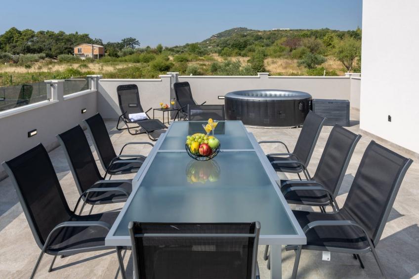 Villa Infinity - Six Bedroom Villa with Swimming Pool and Hot Tube - foto 44