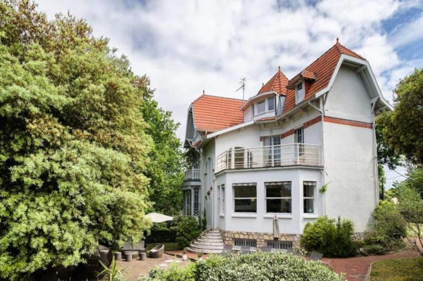 Villa  Arcachonnaise Spacieuse Au Style Authentique Proche De La Plage - foto 9